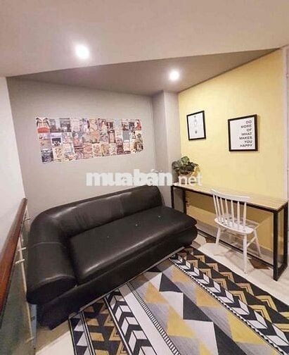 Chốt đơn chiếc giường KTX cao cấp giữa lòng Sài Gòn, bao trọn gói