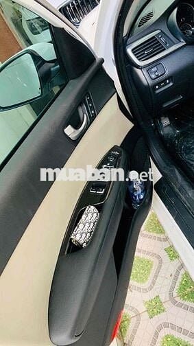 Kia Optima 2019 Optima 2.0AT - 51560 km