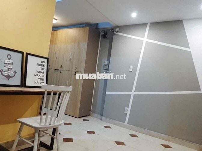 Chốt đơn chiếc giường KTX cao cấp giữa lòng Sài Gòn, bao trọn gói