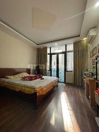 Bán nhà 5 tầng oto đỗ cửa Đại Mỗ.