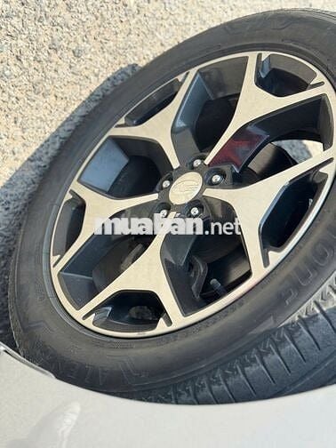 Subaru Forester 2.0 AWD 2014 model 2015