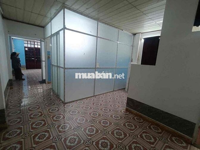 GẦN CHỢ LINH TRUNG- LÊ VĂN CHÍ NHÀ 1 LẦU 2PN 2WC Ở DẠY HỌC , KD ONLINE