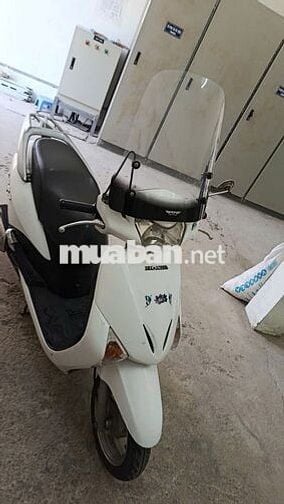 Xe tay ga HONDA lead trắng biển 30 máy zin êm