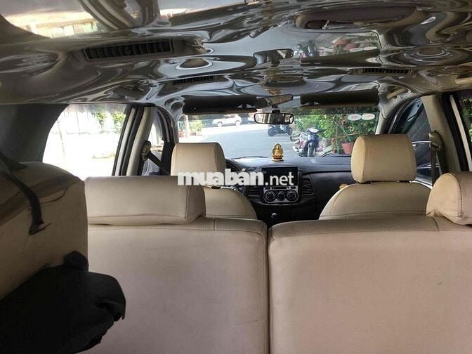 Toyota Innova 2013 mt j - 123456 km