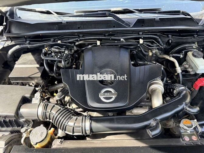 2016 NP300 EL 4x2 AT - 114000 km