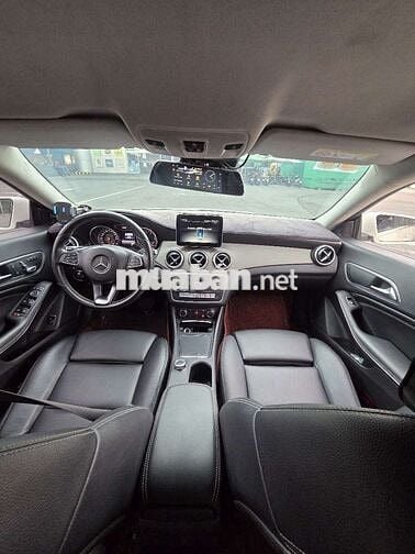 Mercedes-Benz CLA200 2017 Trắng 65000 km