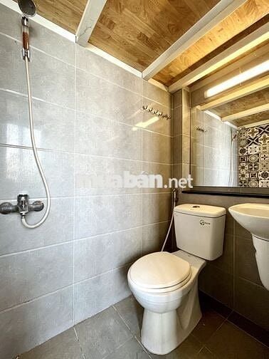 KHAI TRƯƠNG PHÒNG MỚI CÓ GÁC 5P ĐI CHỢ BÀ CHIỂU