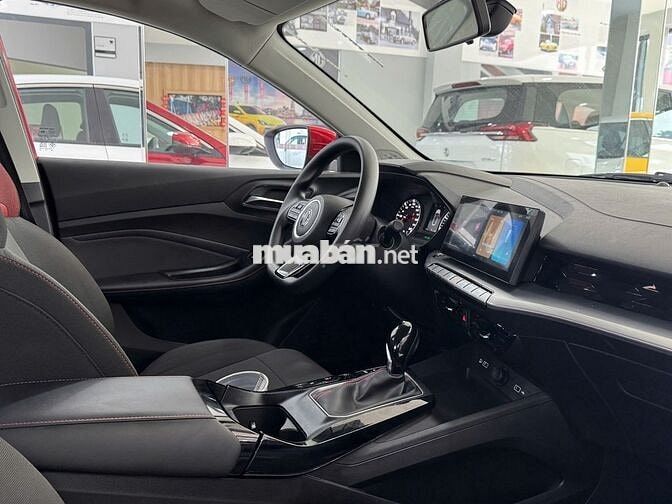 MG5 STD  2024 - Đỏ siêu lướt  15.000km