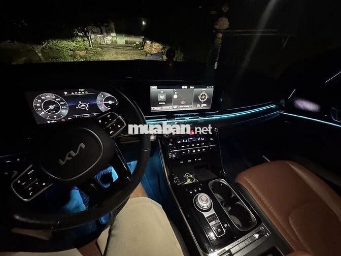 Kia Carnival 2022 2.2D Signature 7 ghế