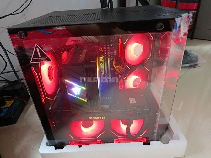 Bác nào quan tâm inbox em, máy mới dùng hơn tháng, cần tiền nên pass