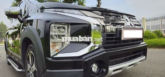 Mitsubishi Xpander Cross AT/ AUDIO 2020, màu Đen