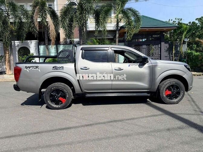 2016 NP300 EL 4x2 AT - 114000 km