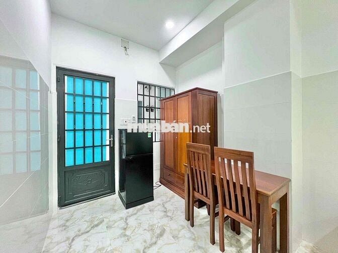 Căn hộ mini Full nội thất thang máy kế cầu chữ Y quận 5
