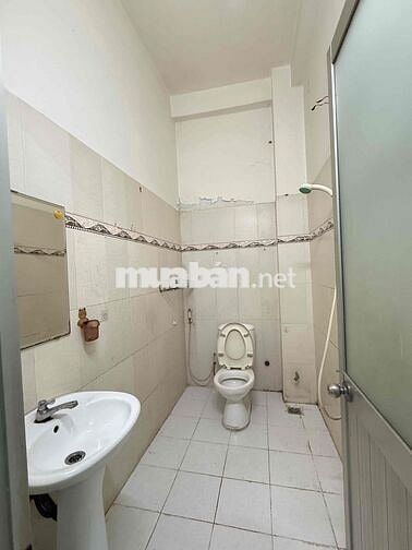 Cho thuê nhà 2 lầu hẻm ô tô An Ninh dân trí đường số 2 ph Trường Thọ