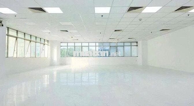 Chính chủ cho thuê nhà mặt tiền đường Mạc Đỉnh Chi Quận 1