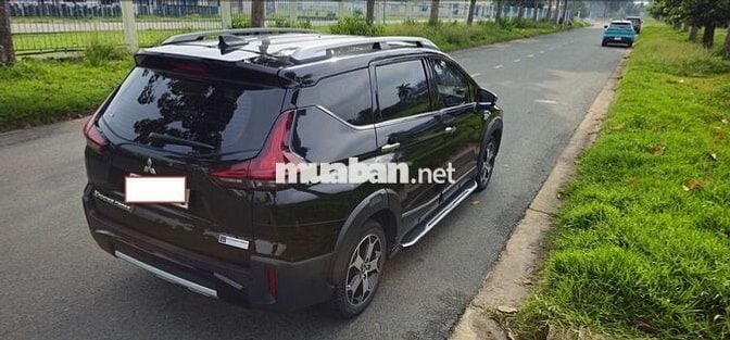Mitsubishi Xpander Cross AT/ AUDIO 2020, màu Đen