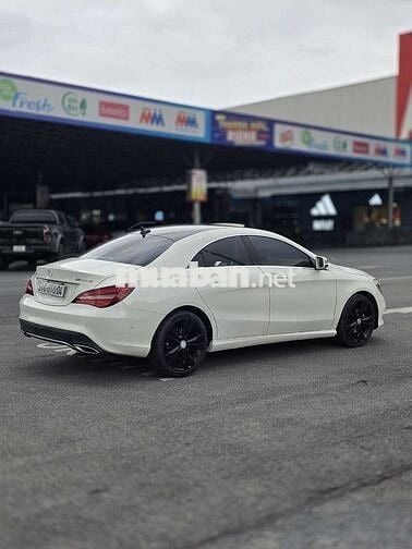 Mercedes-Benz CLA200 2017 Trắng 65000 km