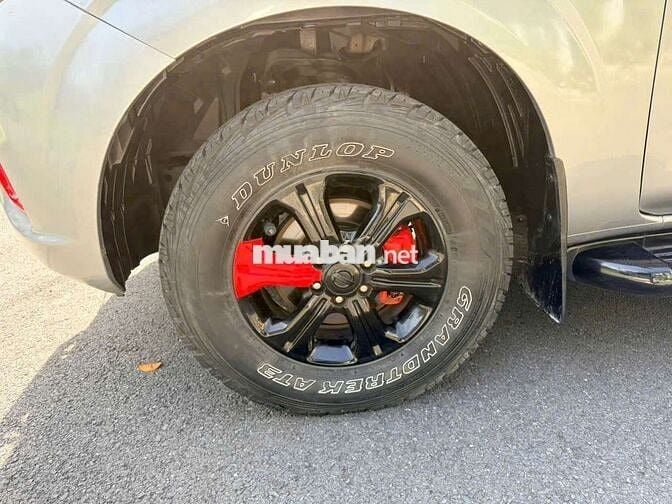 2016 NP300 EL 4x2 AT - 114000 km