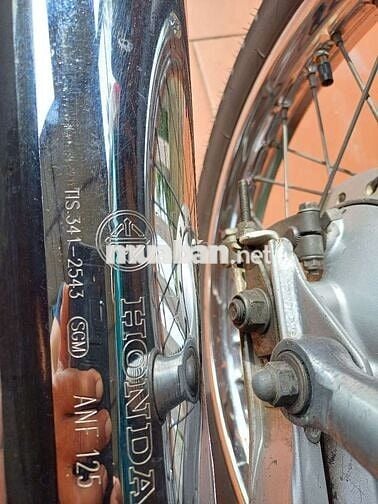 Cần tiền bán FUTURE