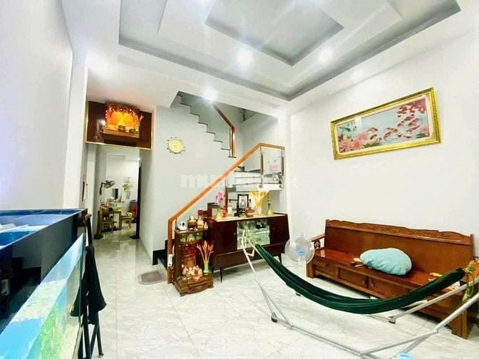 Cần bán gấp nhà Lý Nam Đế Phường 7 Quận 11 . 