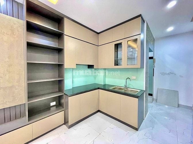 Nhà Đẹp Gần Đường Ô TÔ Thang Máy Giáp Nhị 36m, 5 tầng, mt 4m, 8.75 tỷ