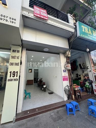 Chính chủ cho thuê mặt bằng tầng 1 phố Khâm Thiên, DT 30m2, 10triệu/th