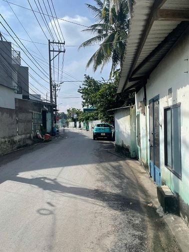 Bán nhà mặt đường ô tô , p Phú Hữu  Nhánh Đ. Nguyễn Duy Trinh 