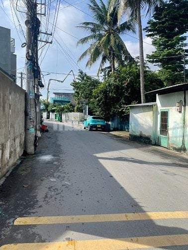 Bán nhà mặt đường ô tô , p Phú Hữu  Nhánh Đ. Nguyễn Duy Trinh 