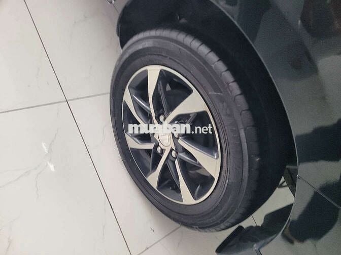 Suzzuki sport 2020 1.5L AT - 76000 km