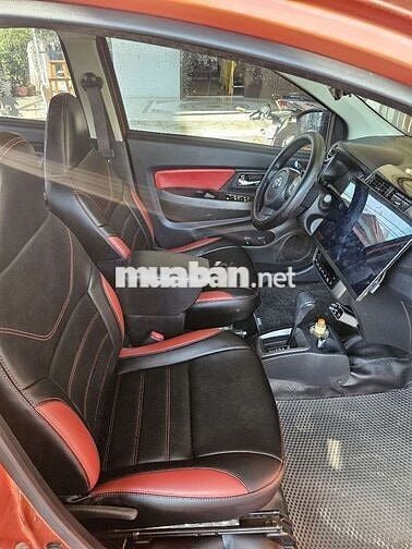 2021 1.2 AT - 65000 km xe còn rất mới