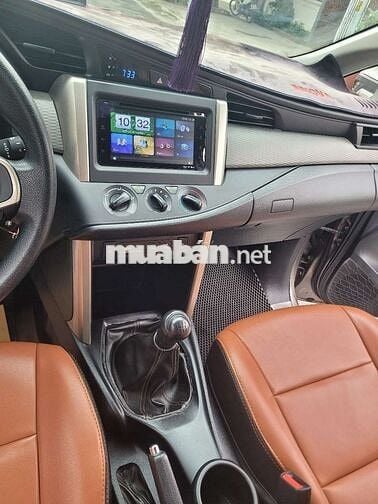 Innova 2018 2.0E - 16000 km