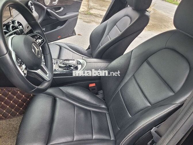 Bán mec 2020 C180 - 110000 km