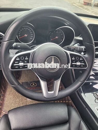 Bán mec 2020 C180 - 110000 km