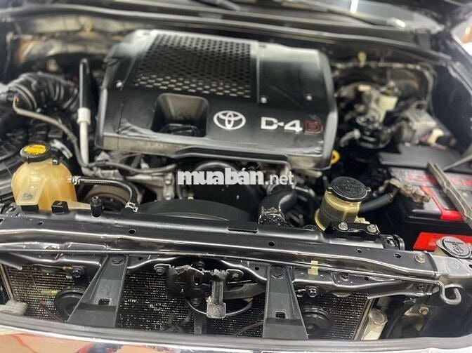 Toyota Fortuner 2016 2.4G 4x2 MT - 150000 km