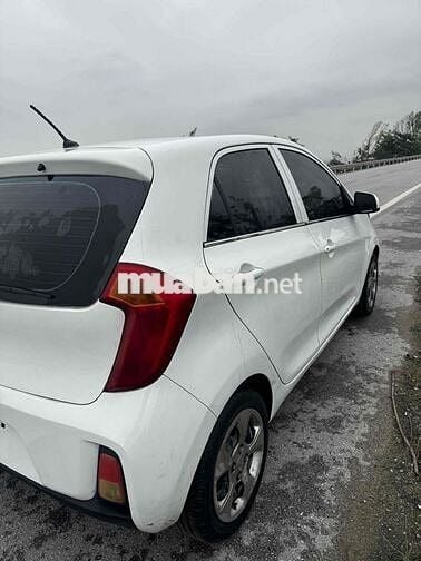 Kia Morning 5 chổ số sàn giá xe máy