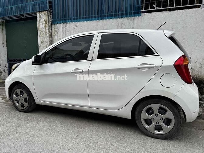 Kia Morning 5 chổ số sàn giá xe máy