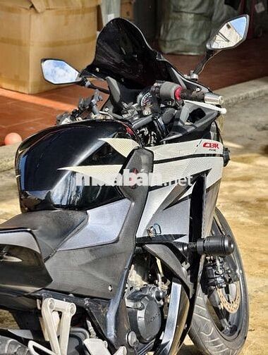 Honda CBR Đen 5 vạn