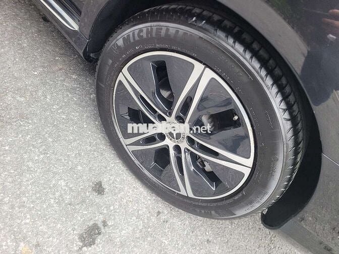 Bán mec 2020 C180 - 110000 km