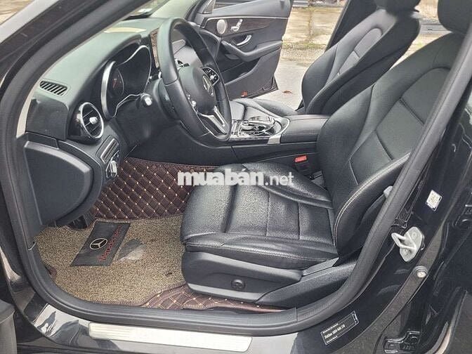 Bán mec 2020 C180 - 110000 km