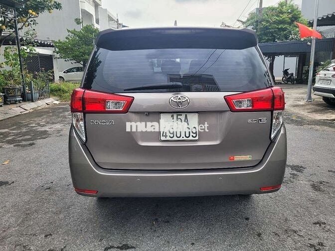 Innova 2018 2.0E - 16000 km