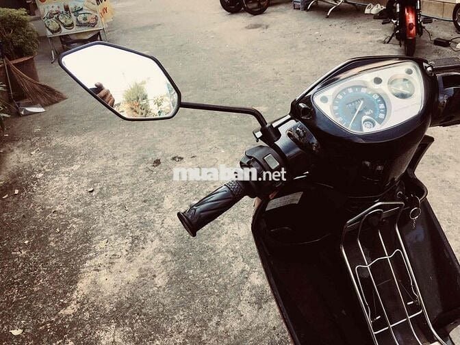 Yamaha Nouvo Thể thao Cam đen