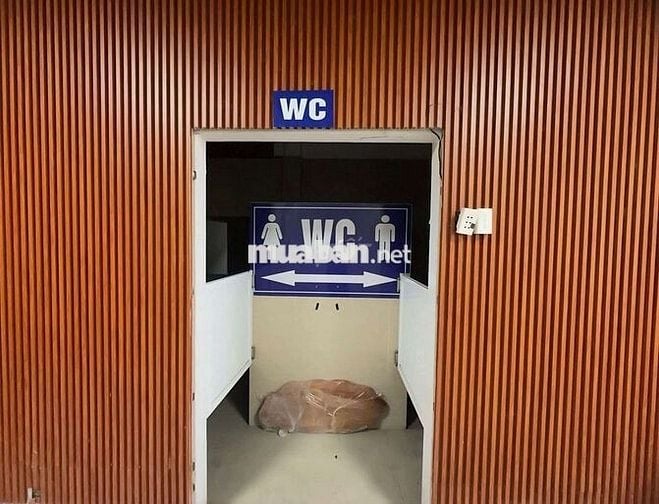 Cho thuê MBKD (12,5x28) có lầu  phòng vip