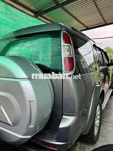 Ford Everest 2015 2.5L 4x2 MT - Khó Có Đối Thủ