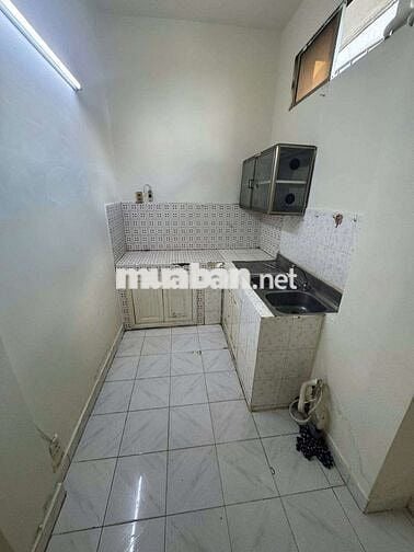 Chung Cư 675 Nguyễn Kiệm - Tầng 5 View Landmark - 42m2 - 2.65 Tỷ