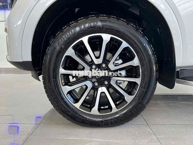 Ford Everest Platinum