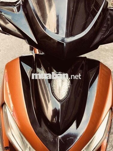 Yamaha Nouvo Thể thao Cam đen