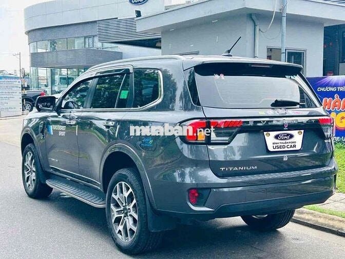 Ford Everest 2023 Xám 47.000 km