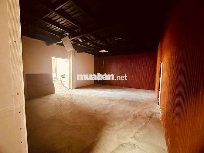 Cho thuê MBKD (12,5x28) có lầu  phòng vip