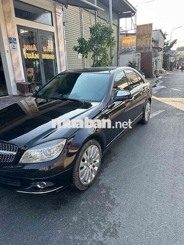 Mercedes Benz C Class xe cực mới rin 100% chạy êm