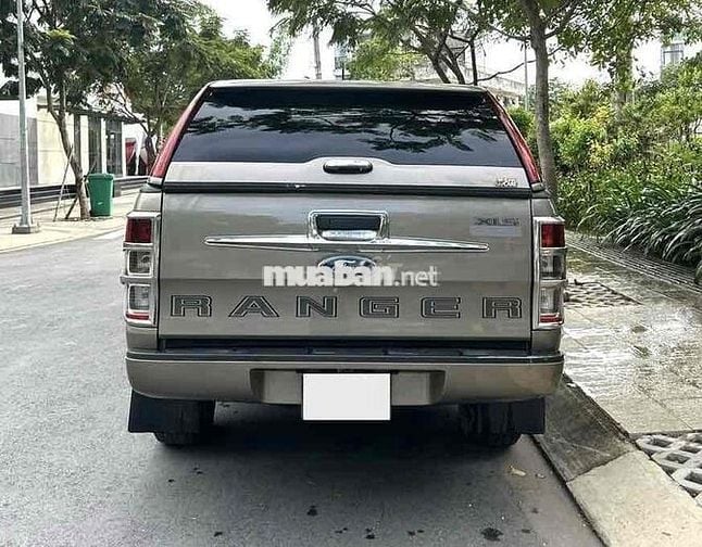 Ford Ranger XLS 2020 Tự động nhập Thái